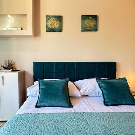 הרצג-נובי Vila Jadranka Apartments מראה חיצוני תמונה
