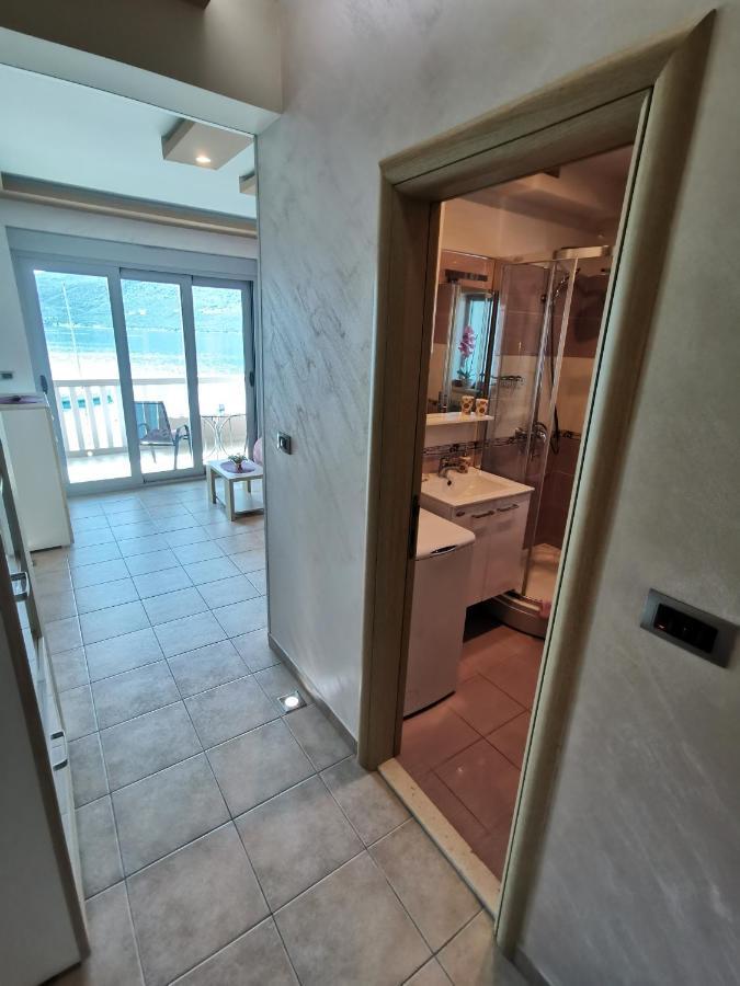 הרצג-נובי Vila Jadranka Apartments מראה חיצוני תמונה