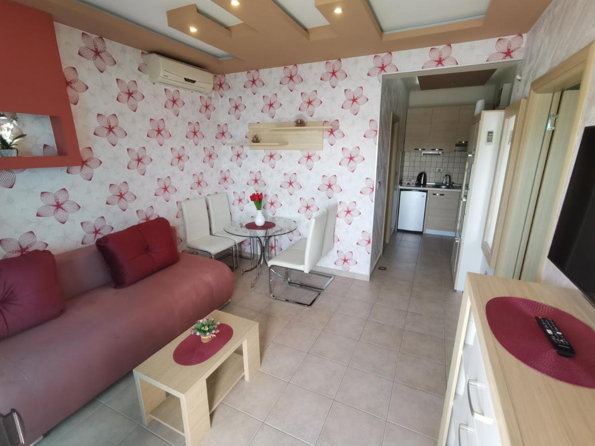 הרצג-נובי Vila Jadranka Apartments מראה חיצוני תמונה