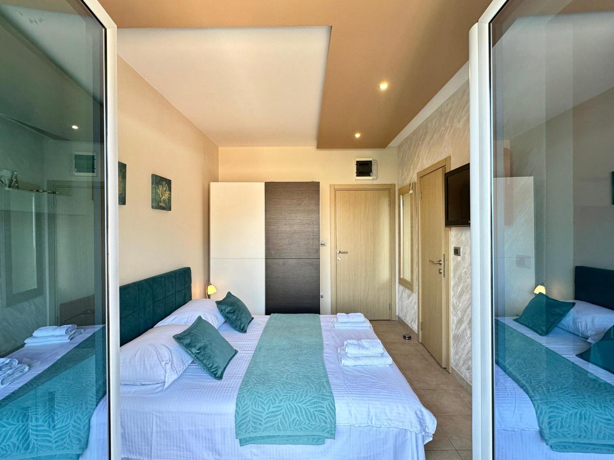 הרצג-נובי Vila Jadranka Apartments מראה חיצוני תמונה