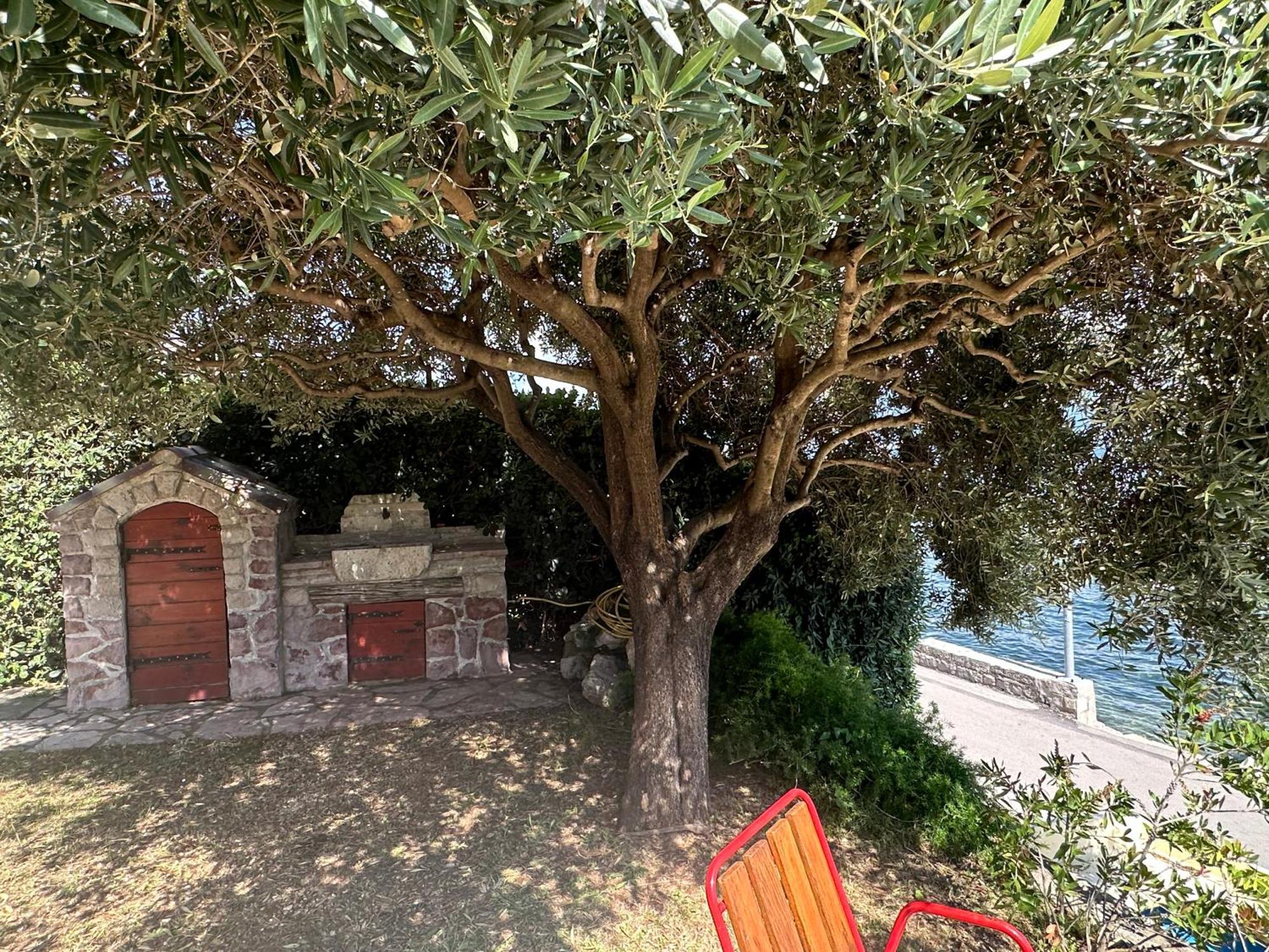 הרצג-נובי Vila Jadranka Apartments מראה חיצוני תמונה