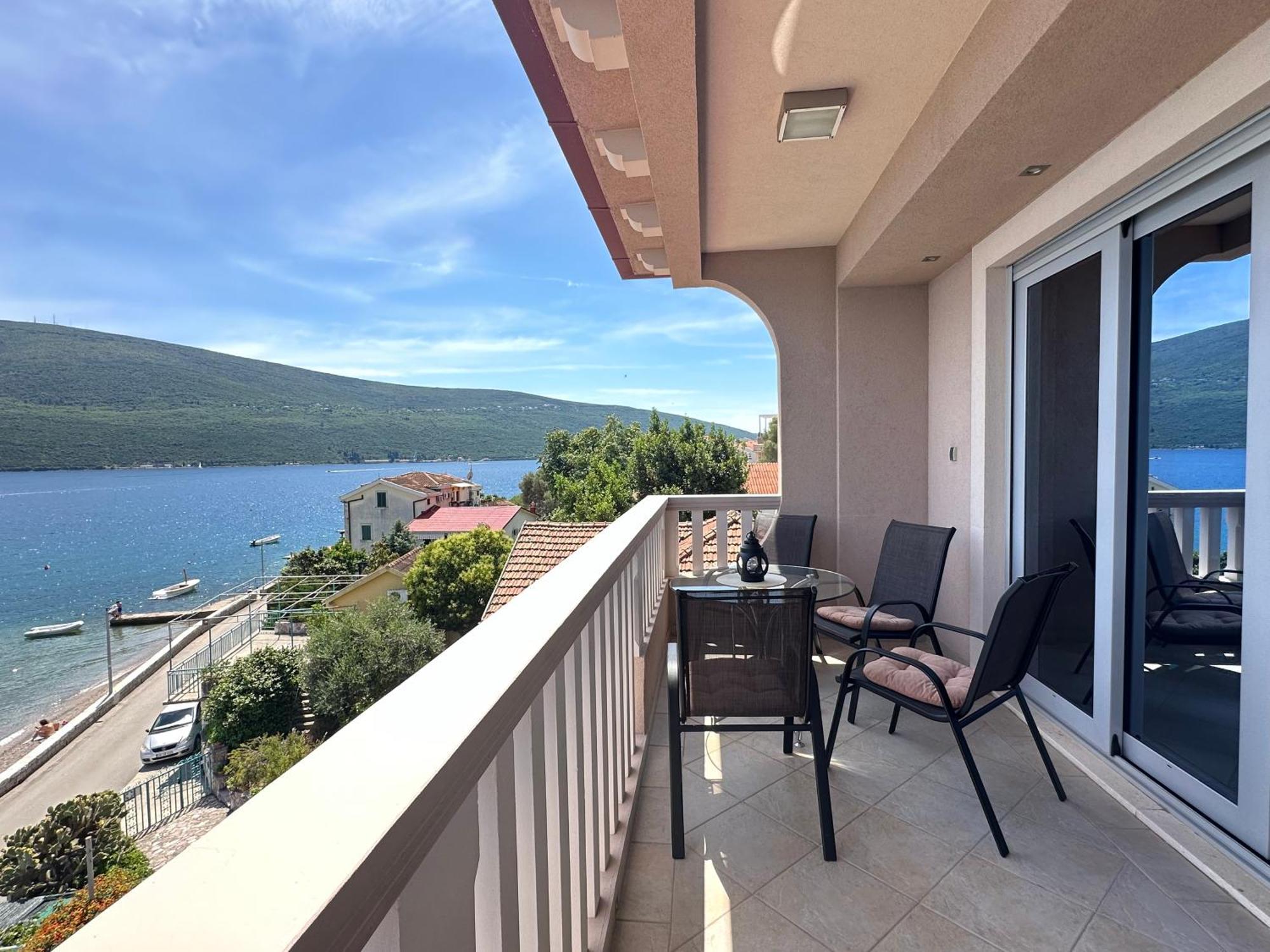 הרצג-נובי Vila Jadranka Apartments מראה חיצוני תמונה
