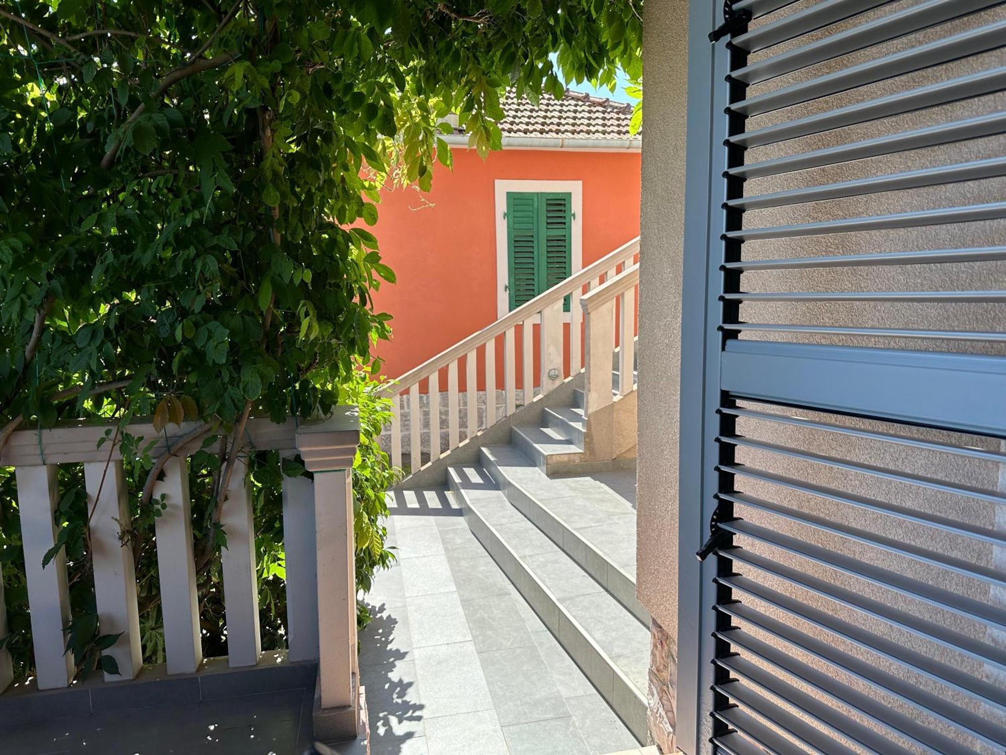 הרצג-נובי Vila Jadranka Apartments מראה חיצוני תמונה