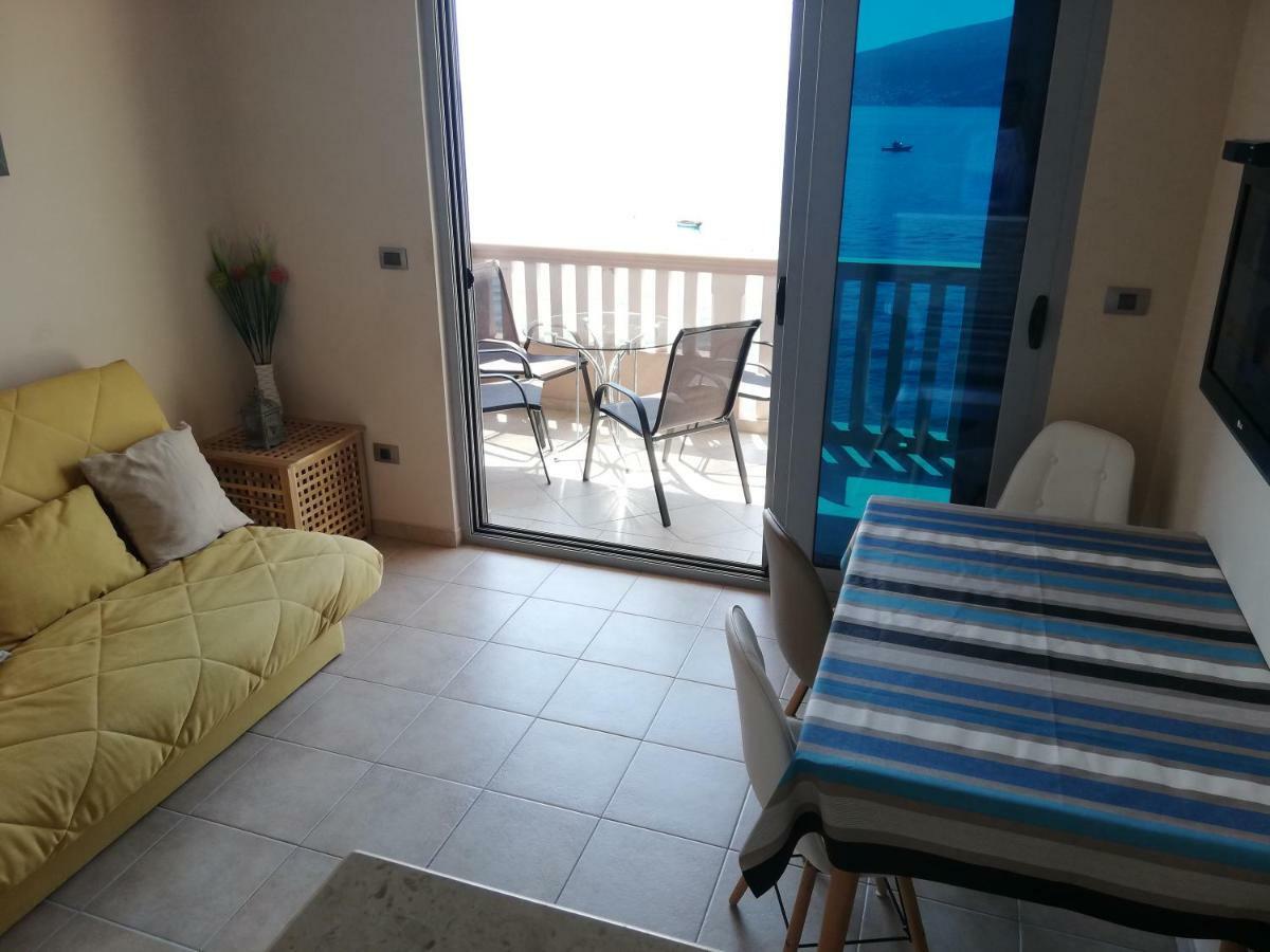 הרצג-נובי Vila Jadranka Apartments מראה חיצוני תמונה